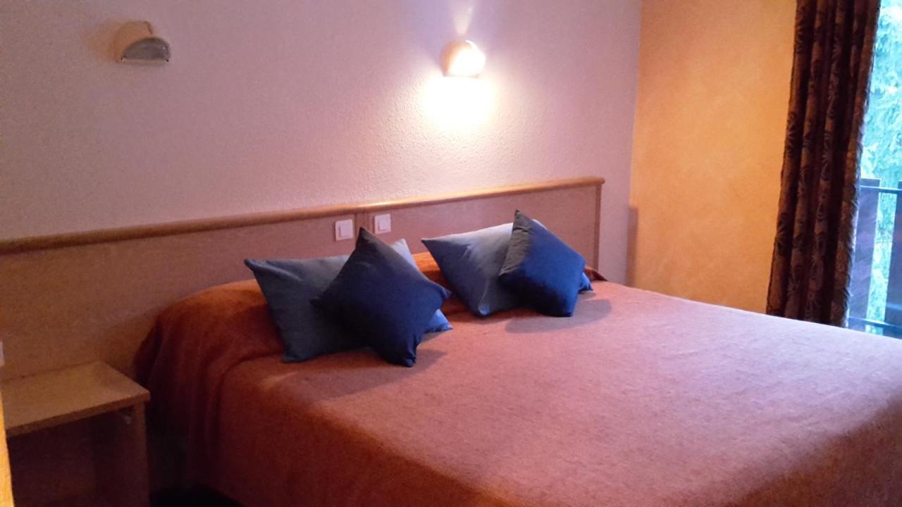 Hotel Saint Jean Montclar  Exterior foto